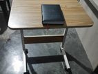 ল্যাপটপ টেবিল