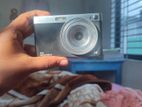 Digital camera,