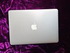 Mac Book Pro ( Retina Display 13-inch )