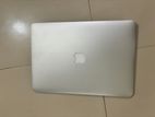 MacBook Air (13-inch)