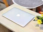 MacBook air 2015 128 4 full fresh condition