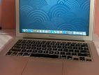 Macbook air (2015) core i5 storage 128gb