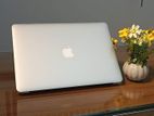 MacBook air 2017 256 8 full fresh condition