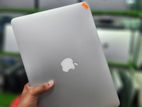 MacBook Air 2017 core i5 (8/256gb ssd)