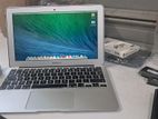 MacBook Air Core i5