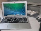 MacBook Air Core i5