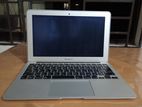 MacBook Air i5 Intel Core 1.4 GHz Up to 2.7 GHz, 4 GB RAM, 128 SSD