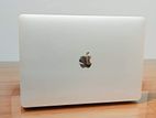 MacBook air m1 256 8 full box new condition