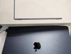 MacBook Air M3 8/256gb 15"