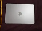 Macbook Air m4 (16/256)