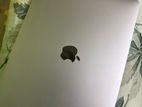 MacBook Air (Retina, 13-inch, 2019)