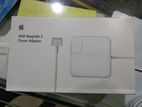 macbook charger/adapter apple