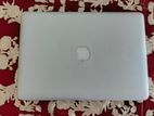 MacBook core i5 (Used)