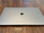 MACBOOK M1