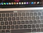 Macbook pro 13" 2017 Touch bar i5 3.1Ghz 1.5GB graphics