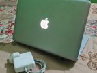 Macbook Pro 13 inch Mac OS Catalina 2012