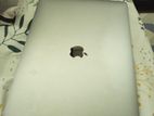 Macbook pro 15 inch used for sell (i7 2017 touch bar). (flex problem)