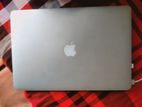 MacBook pro 15.4 inci 16GB ram 256 SSD