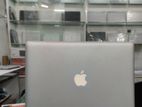 MacBook pro 2011 intel core i5 8GB 320GB SSD