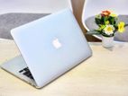 MacBook pro 2015 512Ssd 16gb ram