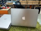 MacBook Pro 2015 core i5 ( 8/512GB )