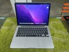 MacBook Pro 2015 core i5 with 15 days replacement warranty