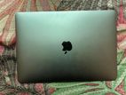 MacBook Pro 2017 13 inch A1708 8/256