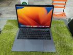 MacBook Pro 2018 with Touch Ber