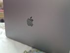 Macbook pro 2019 8/256 gb full boxc