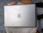 Macbook pro 8/256 (Used)