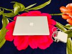 MacBook pro core i5 13'3 inches