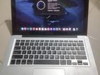 MacBook Pro Core i7 - 13 inch 512gb SSD 16gb Ram