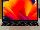 MacBook Pro i5