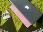 MacBook Pro i5