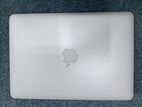 MacBook pro i5 ram 16, ssd 256 2014