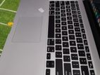 Macbook pro i7 2015