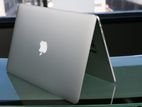 MacBook pro, Ram 8 gb,p: ci5 graphics : 4gb,বিদেশ চলে যাচ্ছি তাই