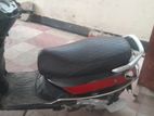 Mahindra Gusto . 2019