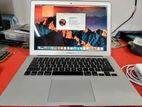 Makbook Air (13-inch.mid 2012 New Condition