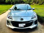 Mazda Axela Skyactive 2012