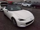 Mazda MX-5 Navy Top Pearl 2022