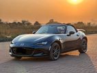 Mazda MX-5 Roadster Convertible 2017