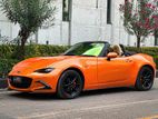 Mazda MX-5 Roadster.Convertible 2018