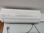 Media 1.5 ton non-inverter Ac for sale