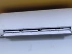 Media 2.5 Ton Non Inverter Ac