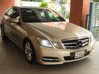 Mercedes-Benz E 250 . 2012