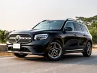Mercedes-Benz GLB 200 in Black Metallic 2023