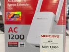 Mercusys ME30 AC1200 Wi-Fi Range Extender