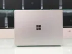 Microsoft Surface Laptop 3 (15.6") i5-10th Gen..Almost new Condition