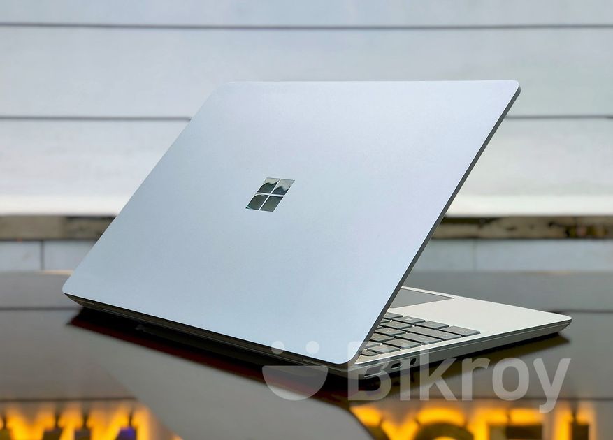 microsoft surface laptop go core i5 16gb 256gb